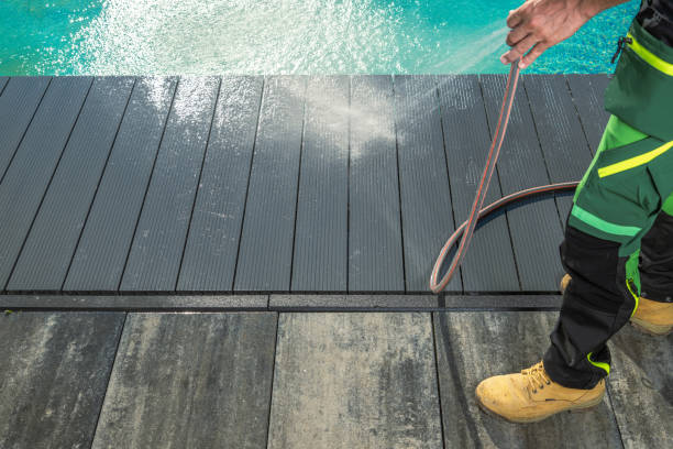 Best Exterior Home Cleaning  in Le Claire, IA