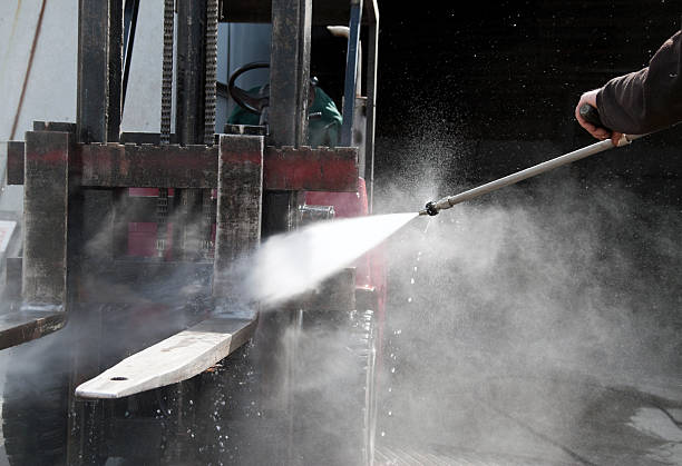 Pressure Washing Services for Businesses in Le Claire, IA